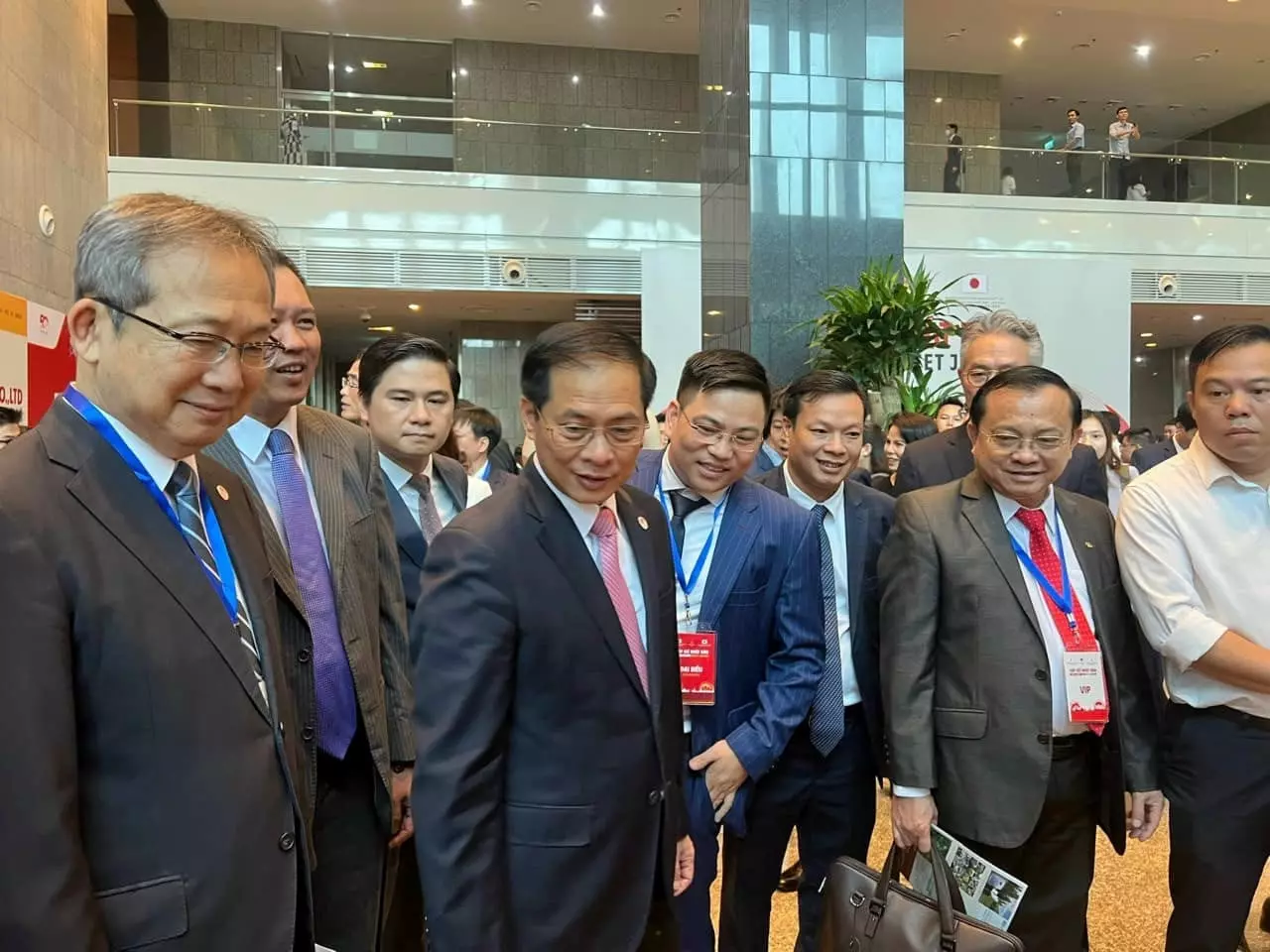 Dược phẩm nước ngoài4-4