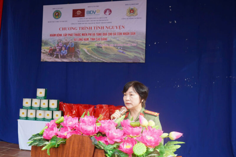 Dược phẩm Verasunshine đồng hành chương trình tình nguyện, khám bệnh miễn phí tại xã biên giới Lũng Nặm